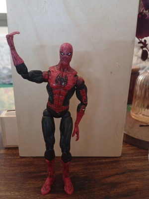 Spider-Man Super Poseable figure ToyBiz 2004
