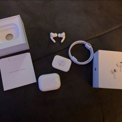 AirPods Pro Gen.2 2023 with MagSafe case USB-C like new