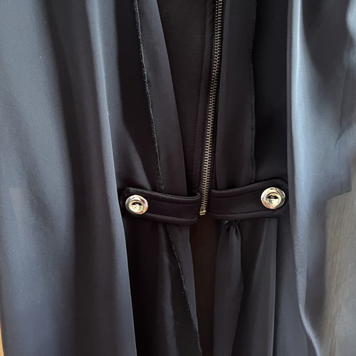 Women's black long sleeveless vest with zipper
