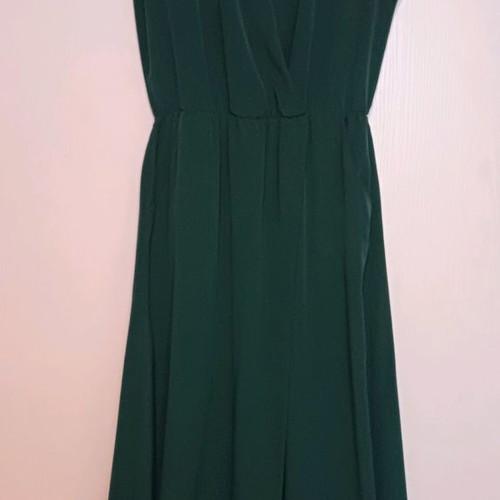 BSB dress green size 44 wrap with elastic and pockets new