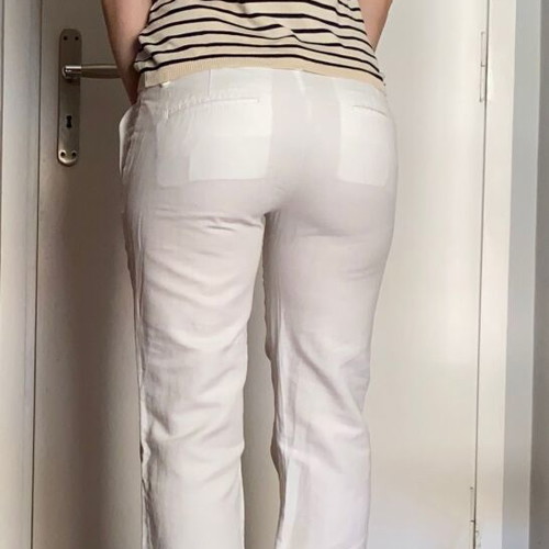 Gap white pants like new, hip slung fit flare, cotton-linen fabric