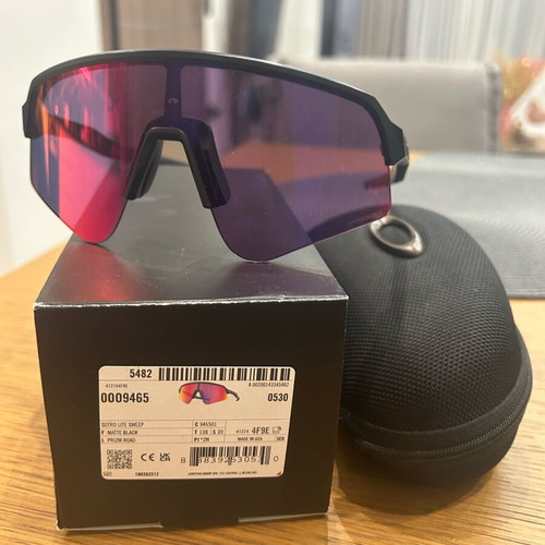 Oakley Sutro Lite Sweep Prizm Road sunglasses like new, multicolor