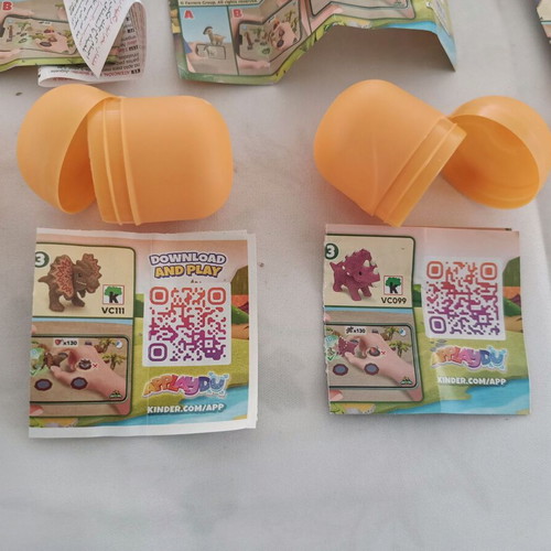 Kinder Dinosaur Egg Capsules Pack of 11 New with Paper Inserts