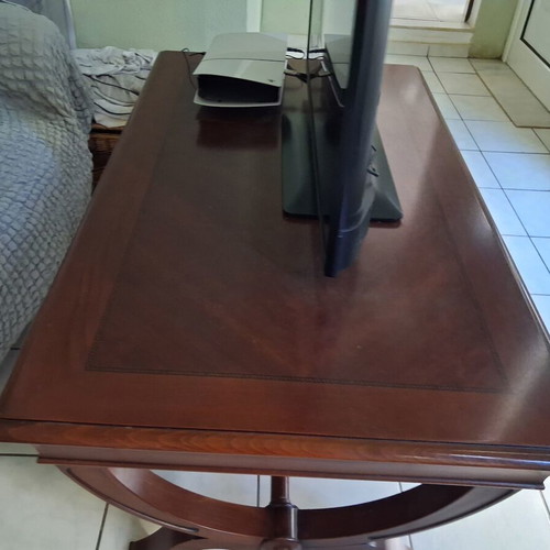 Wooden TV desk used, 1.5 x 70 cm