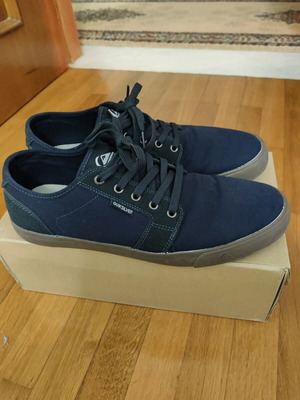 Quiksilver sneakers size 46 like new, blue
