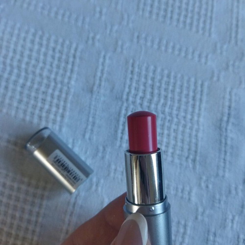 Dust and Cream lipstick new, fuchsia-red color