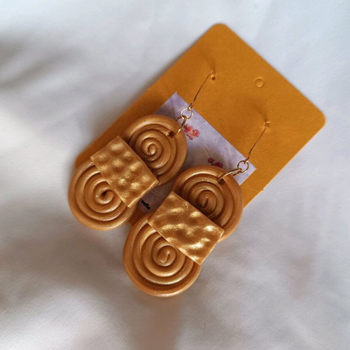 Handmade earrings new from polymer clay in gold color