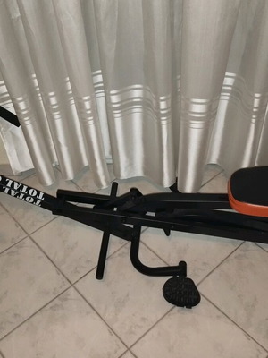 Total Crunch aerobic exercise machine like new