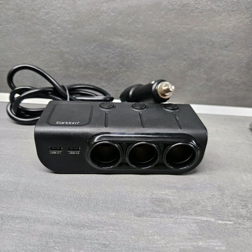 Car power splitter with USB and Type C ports like new