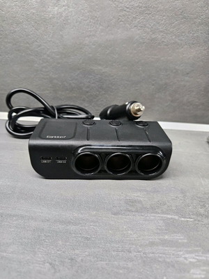 Car power splitter with USB and Type C ports like new