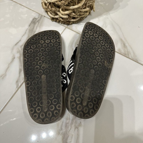 Bikkembergs slippers size 36 like new, black and white