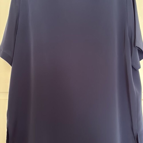 Blue shirt size M like new with short sleeves and decorative buttons