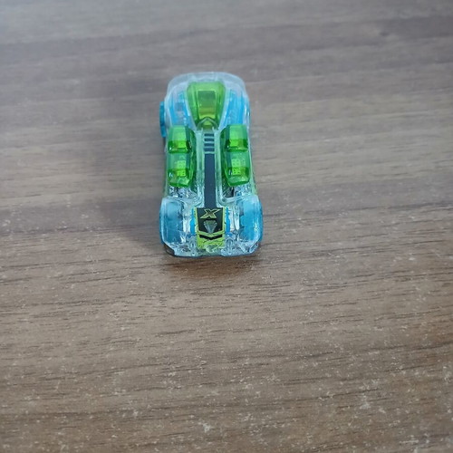 Toy car