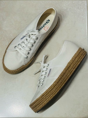 Superga sneakers με ψάθα, μέγεθος 41, σχεδόν καινούργια