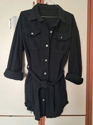 Black oversized denim shacket like new, one size