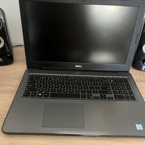 Dell Inspiron 5567 15.6" FHD laptop, i5-7200U, 8GB RAM, 256GB SSD, AMD Radeon R7 M440