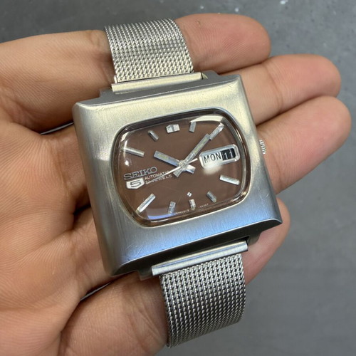 Seiko 5 TV Vintage Automatic watch, 21 Jewels, 1974