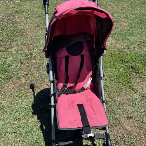 Baby Stroller like new, umbrella type