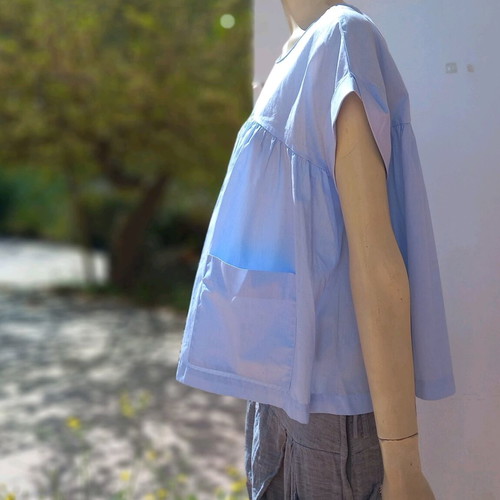 Zara cotton blouse in very loose fit, size XL, blue