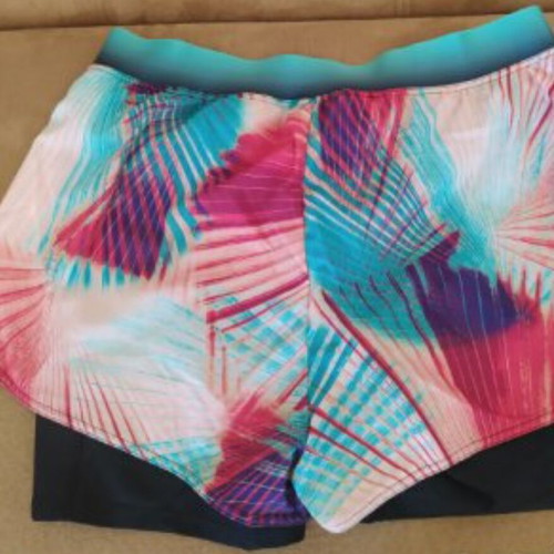 O'neill fitness shorts like new, size M, colorful
