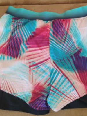 O'neill σορτς για γυμναστική και τρέξιμο μέγεθος M σαν καινούργια, πολύχρωμα