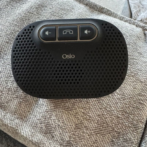 Osio Bluetooth car kit with multipoint speaker