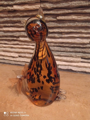 Crystal cat used in very good condition