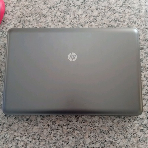 HP 650 laptop used with 8GB RAM, Intel Celeron 1000M, Windows 7, battery and bag
