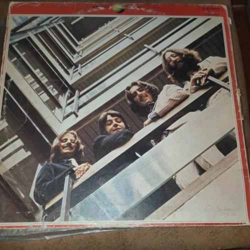 The Beatles 1962-1966 vinyl records used, set of 2