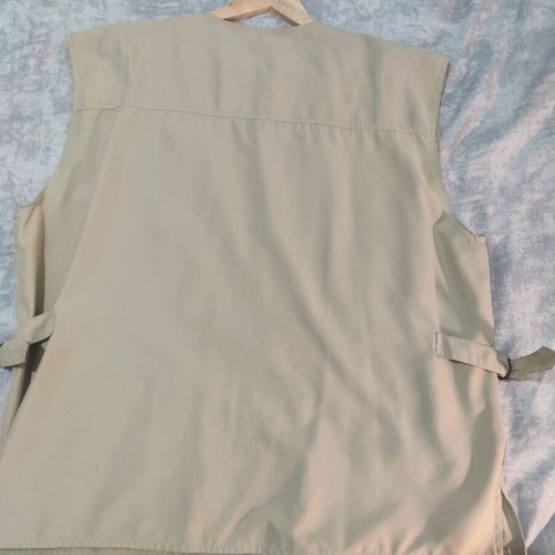 Men's Photographers summer weight beige waistcoat size XL like new