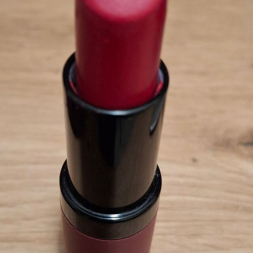 Golden Rose lipstick like new, shades of fuchsia and red