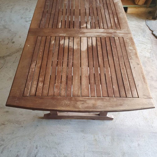 Wooden extendable garden table used, 150–200 × 90 cm