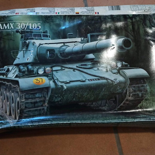 Heller AMX-30 1/35 model kit like new