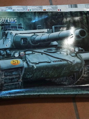 Heller AMX-30 1/35 model kit like new
