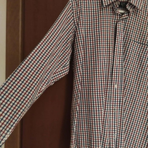 Men's dress shirt, white and blue, size M