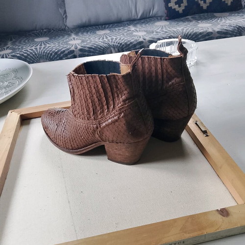 Catarina Martins handmade leather boots used, size 40, brown
