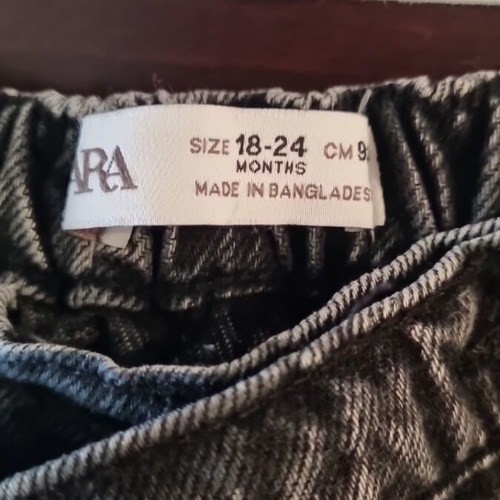 Baby clothing set like new for 18-24 months