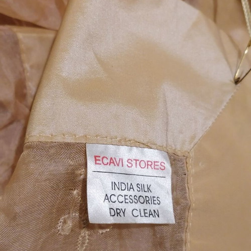 Pure silk Indian tablecloth 1x1 m, new