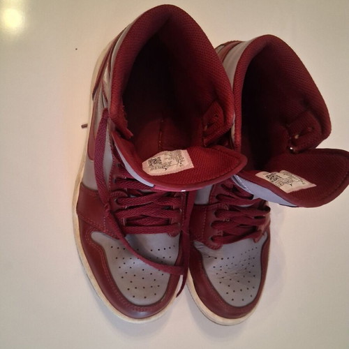 Nike Air Jordan sneakers size EU 41, rare color combination