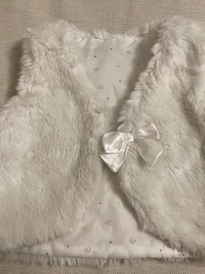 Fur vest for girl 2-3 years like new