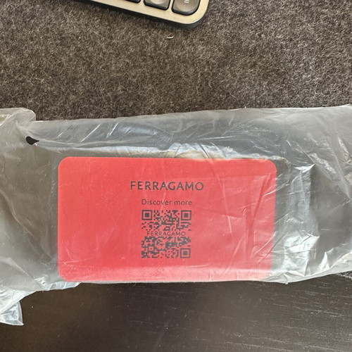 Salvatore Ferragamo men's sunglasses SF910S 216 new with case and authenticity card
