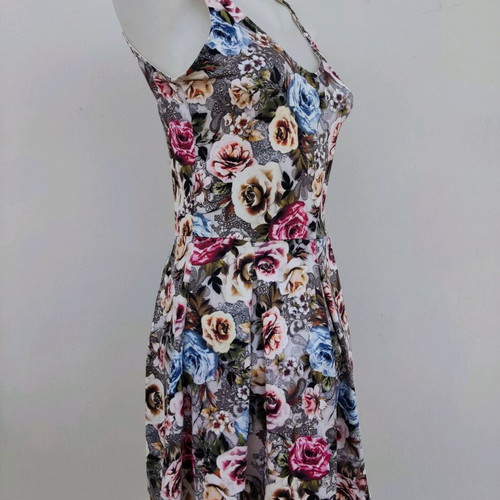 Floral dress No.M/L multicolored like new