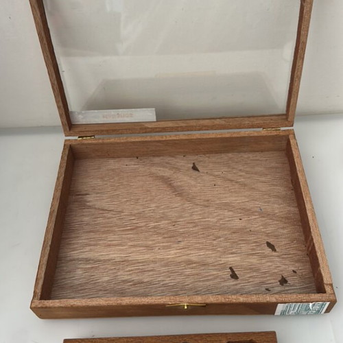 Cohiba Havana’s cigar box like new with glass lid collectible