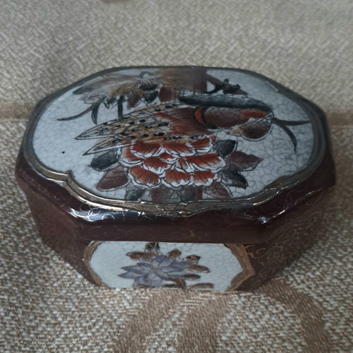 Royal Satsuma porcelain box vintage, hand-painted, used