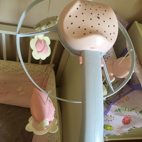 Infantino mobile rotating with sounds and detachable projector used