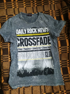 T-shirt Daniel and Jones μέγεθος medium μεταχειρισμένο
