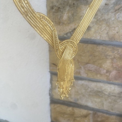Gold women's necklace, new, gold-plated with details
