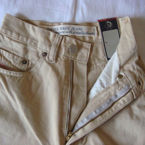 Diesel Rocket vintage jeans καινούργιο, μέγεθος W26, μπεζ