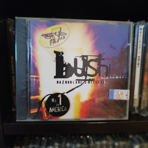 Bush Razorblade Suitcase CD like new, rock
