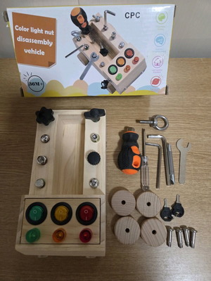 Μοντεσόρι εκπαιδευτικό ξύλινο αυτοκίνητο με φώτα καινούργιο